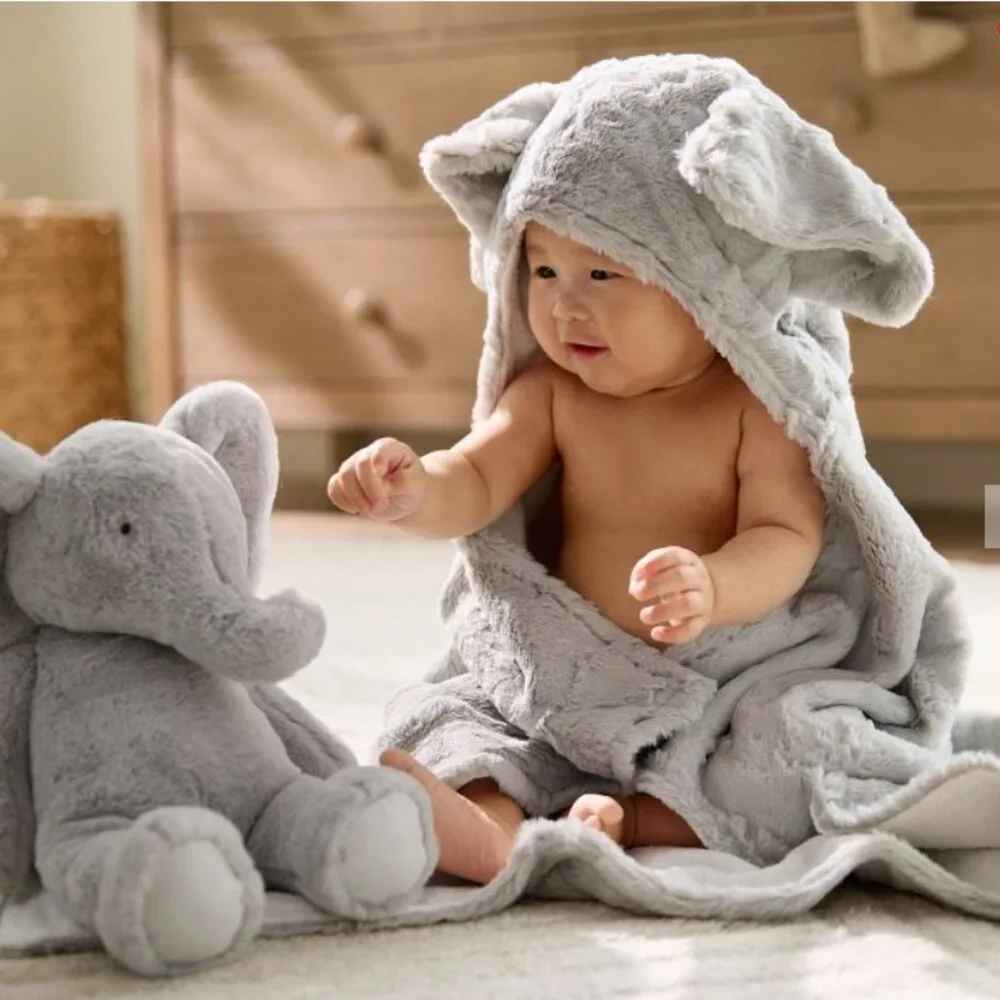 Pottery Barn Kids Faux Fur Elephant Baby Hooded Bath Towel
